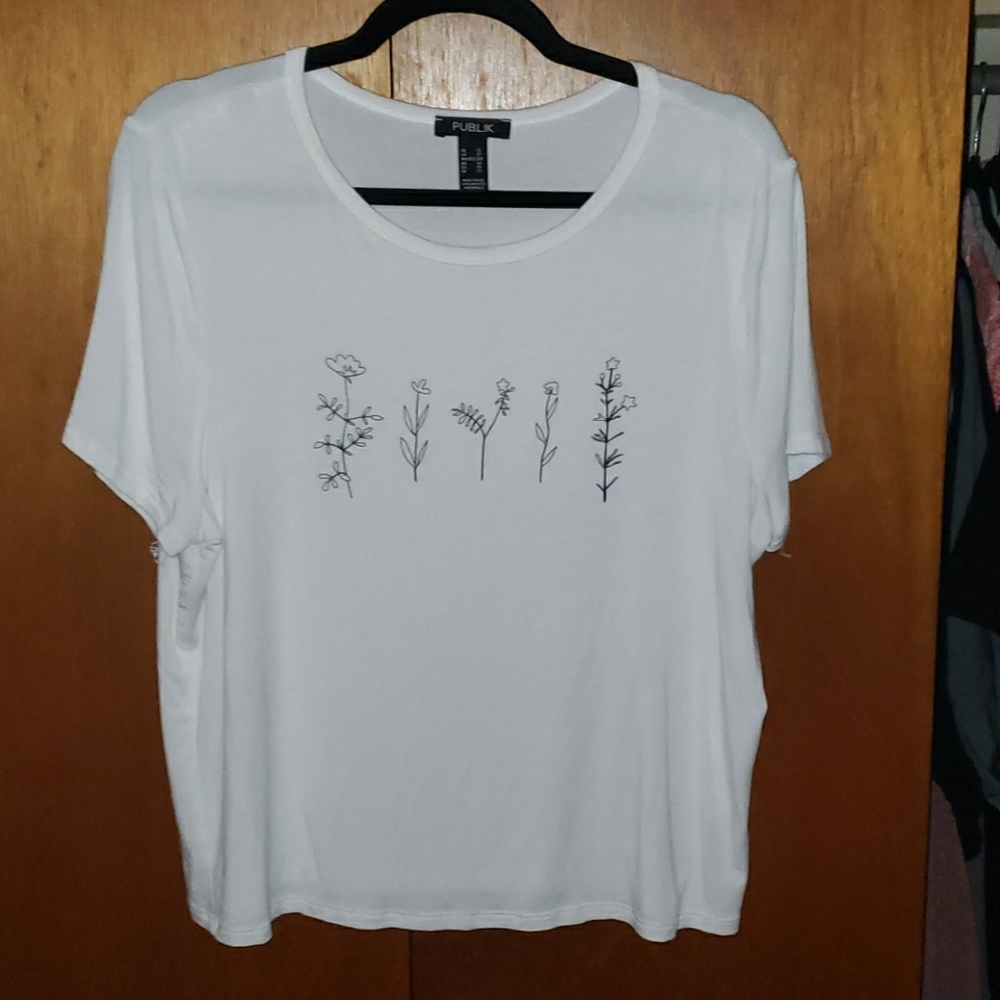 Cropped stretchy white top